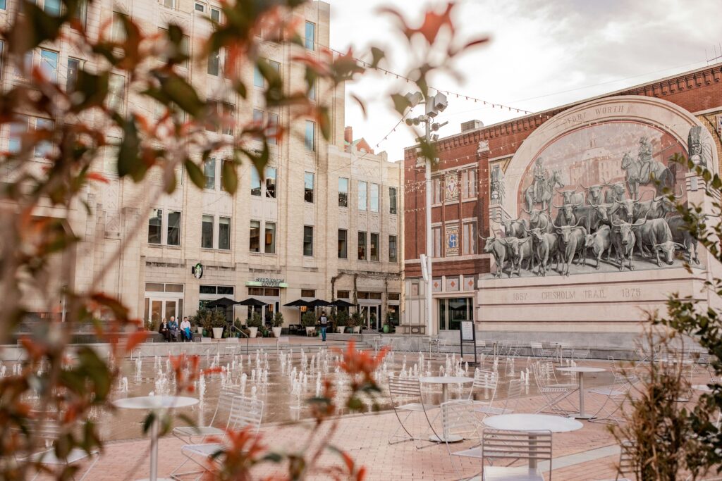 Fort Worth, TX -- DT 2